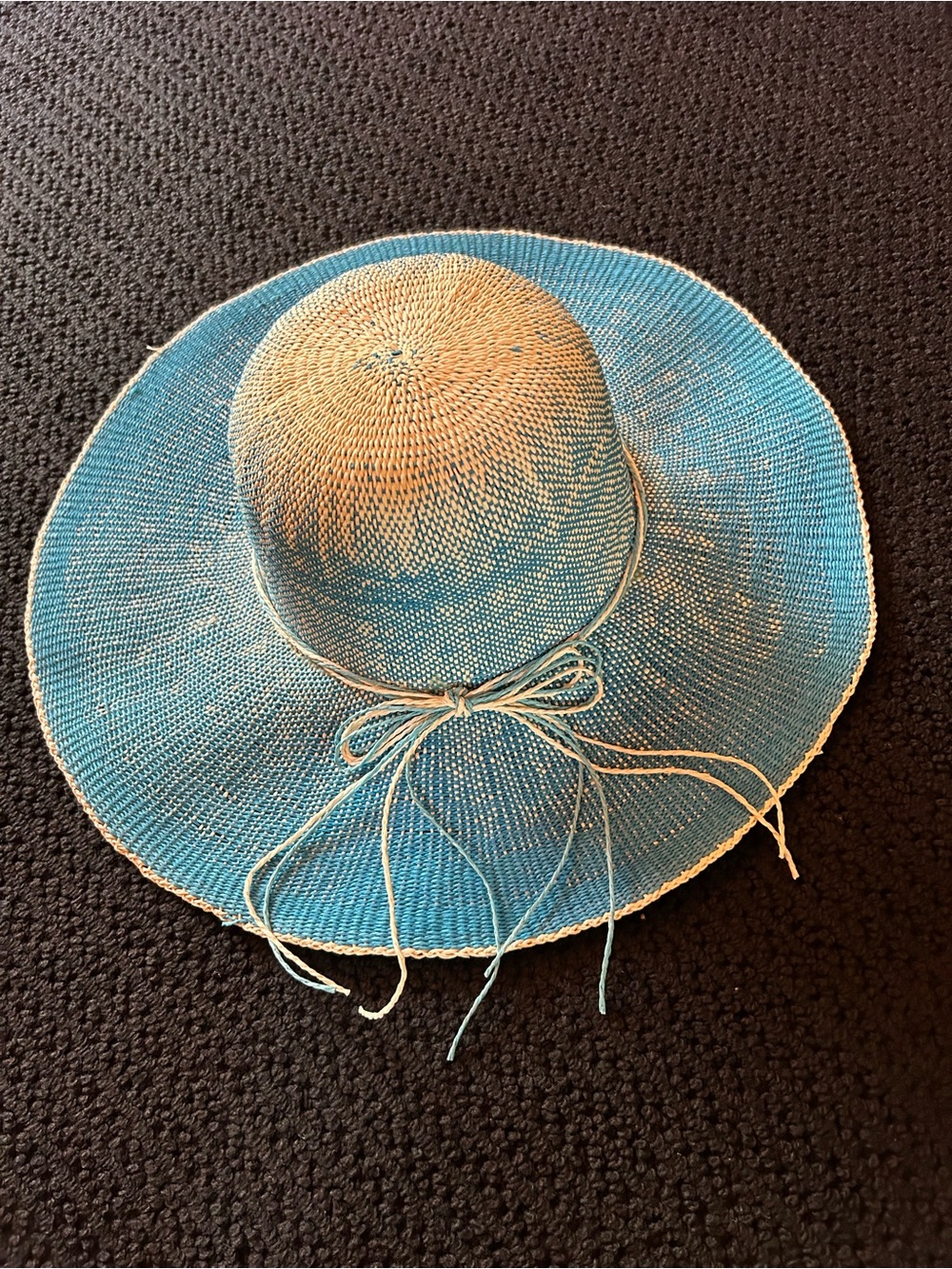2chic Two-Tone Blue and Cream Wide Brim Sun Hat 👒 with Bow